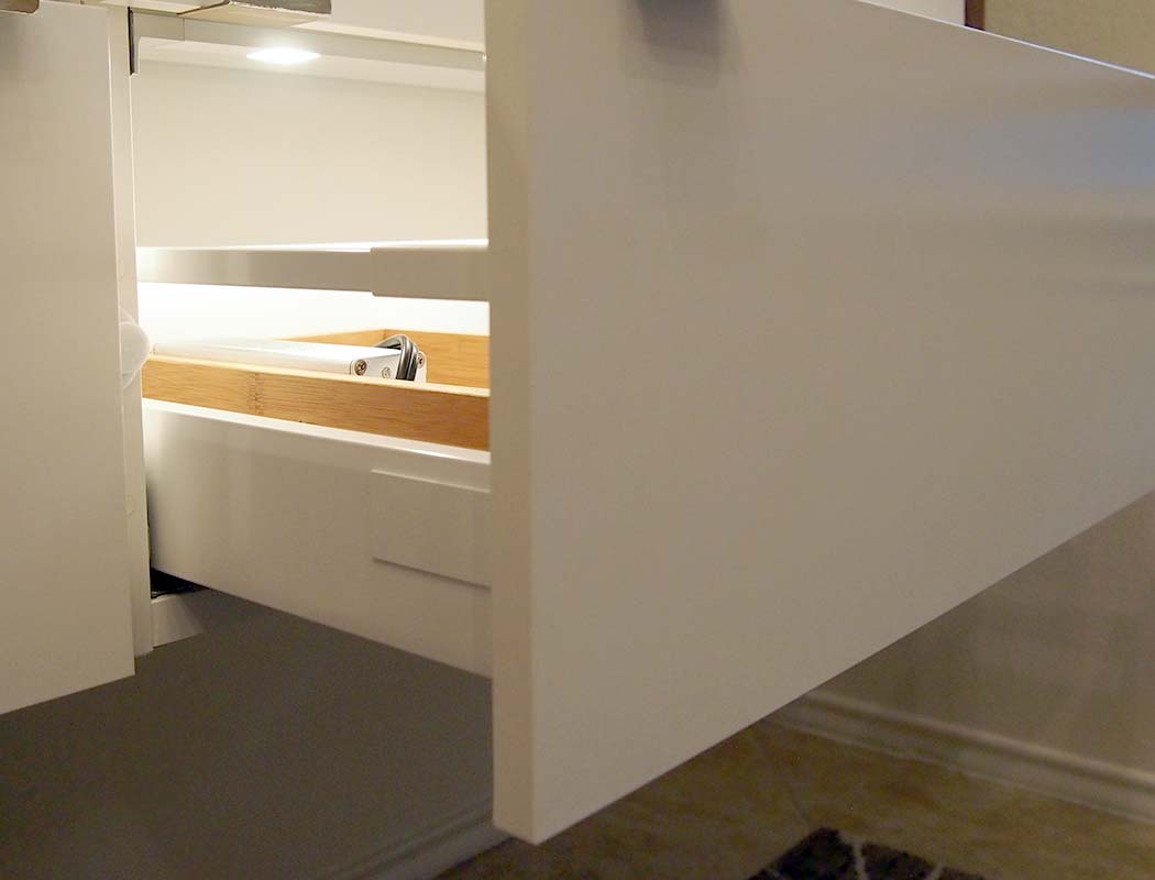 IKEA drawer edge